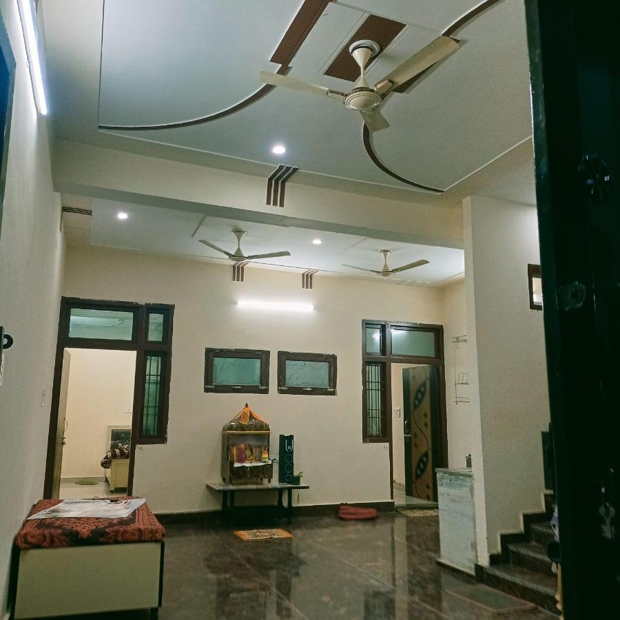 Radha Bhavan Vrindāvan Exterior foto